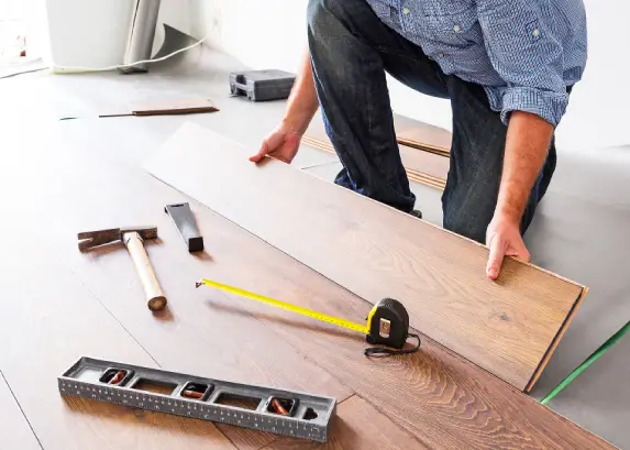 Laminate flooring Dubai Installation